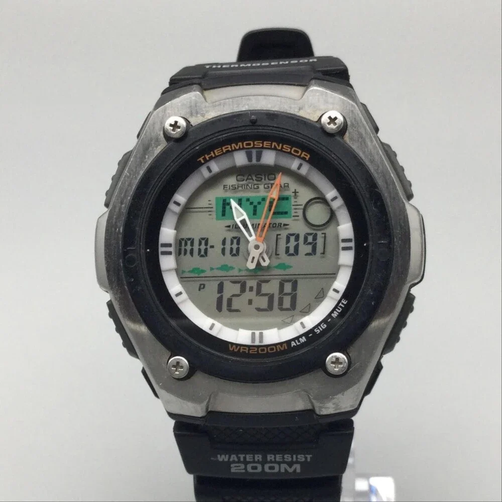 Casio 5056 AQW-101 Mens Watch 45mm Gray Ana-Digi Thermosensor 200M New Battery